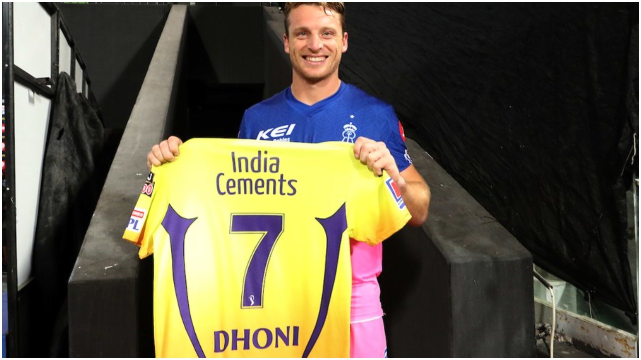 MS Dhoni gifts his 200th IPL match jersey to Jos Buttler