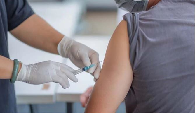Covid Vaccination Will Stopped In Two District Saturday