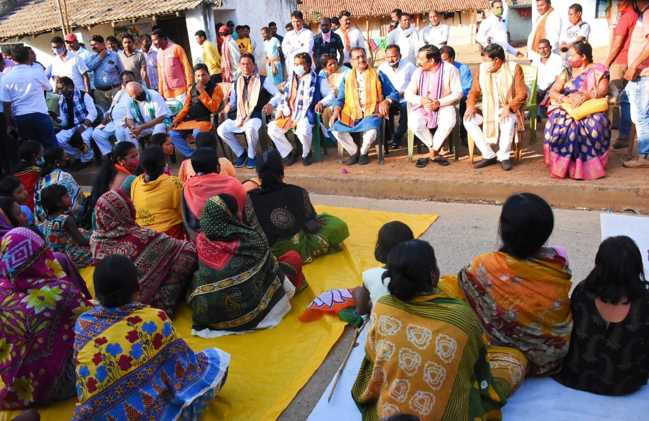  BJP Team Visits Mayurbhanj Village In Odisha Jharkhand Border