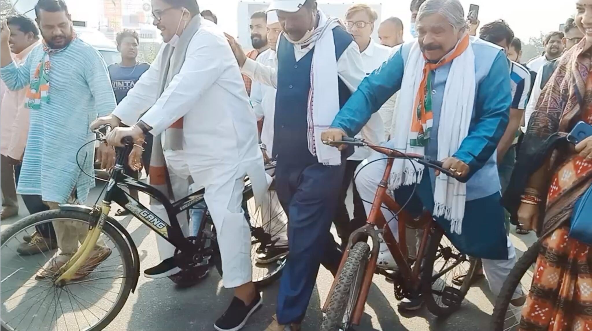 Odisha Congress Bandh, See The Differences In Pics 