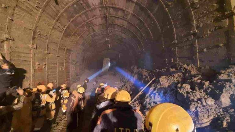 Uttarakhand Tragedy Army Changes In Operation To Save 39 Laborers In Tapovan Tunnel