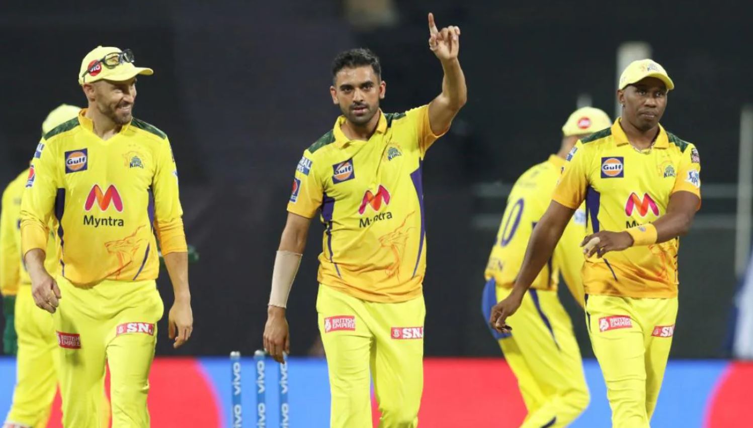 IPL-2021 CSK Captain Dhoni Said After Win Deepak Chahar Should Play Responsibility In Powerplay