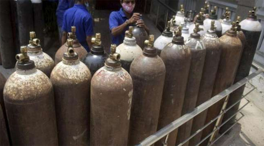 Health Department Directs To Fillup Empty Oxygen Cylinders
