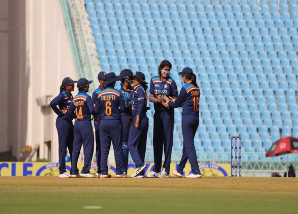 Indian women cricketers' first dose of COVID-19 vaccination completed, second jab to be given in UK
