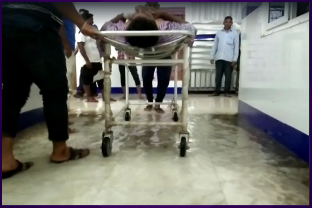Rain Water Enters In Sonepur District Head Quarters Hospital