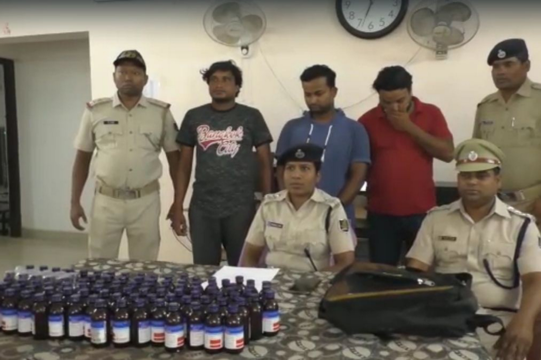 Sonepur Police Seized Cough Syrup 3 Arrested