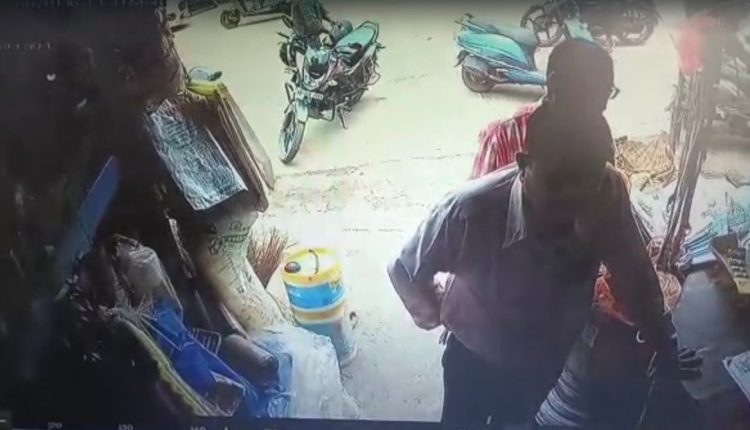 Miscreant Loots 1 Lakh By Broken Bike Dikki In Talcher