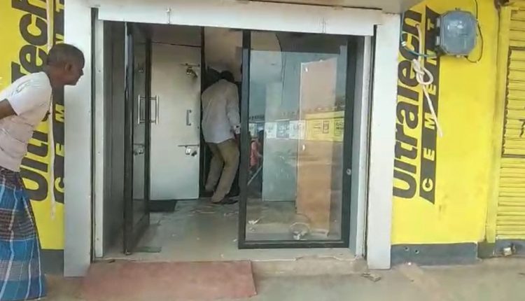 Miscreant Loots ATM In Jajpur