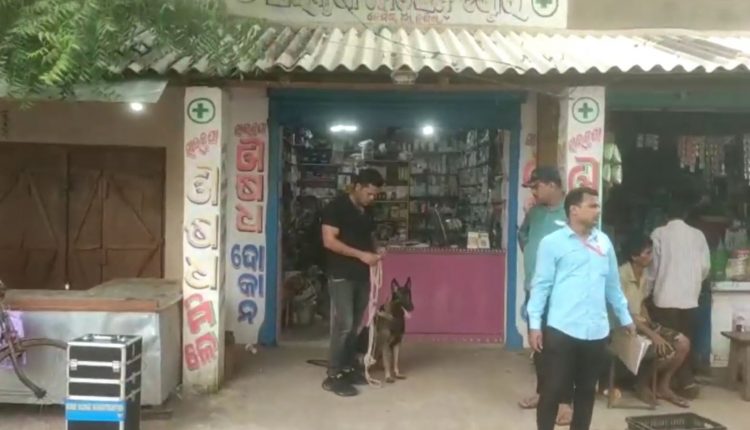 Series Loot From Mangalpur Bazar Of Jajpur