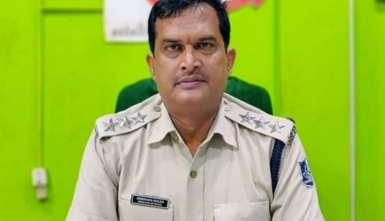 dsp-in-charge-abhinav-dalua-apprehended-by-vigilance-while-taking-bribe