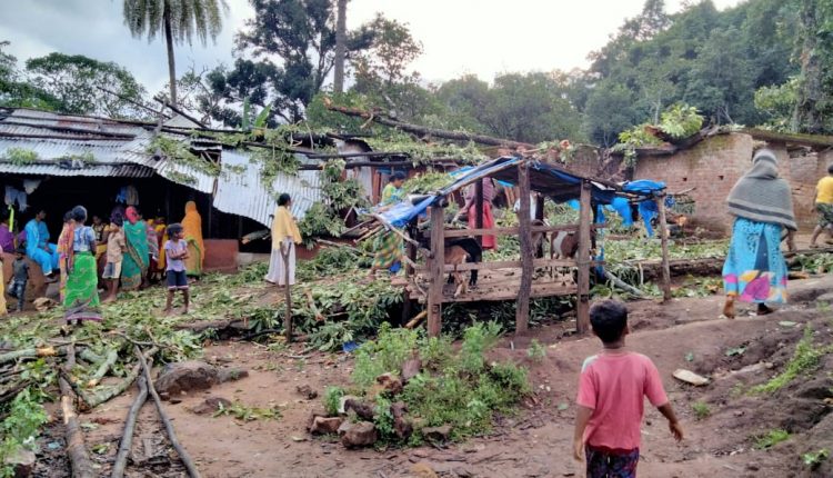 5 Injured As Tree Collapsed Over House In Gajapati