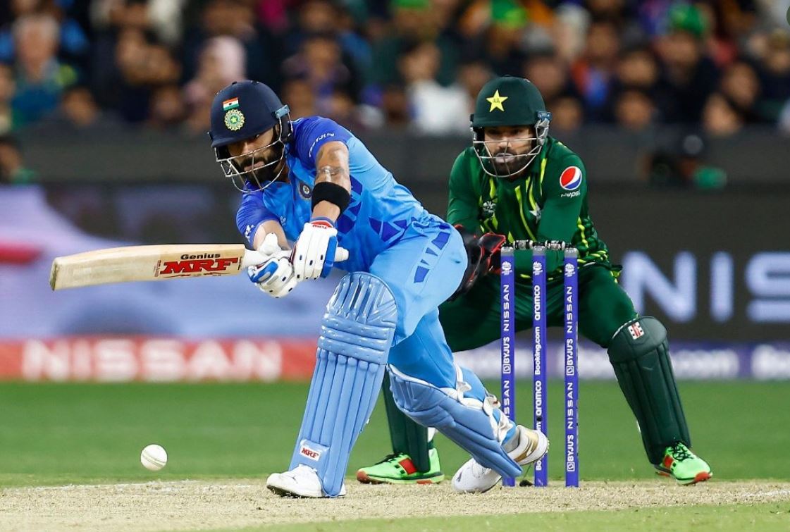 T20 World Cup India Beats Pak In 4 Wickets