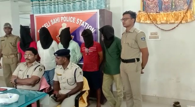 sex-racket-busted-in-odishas-puri-town-6-arrested