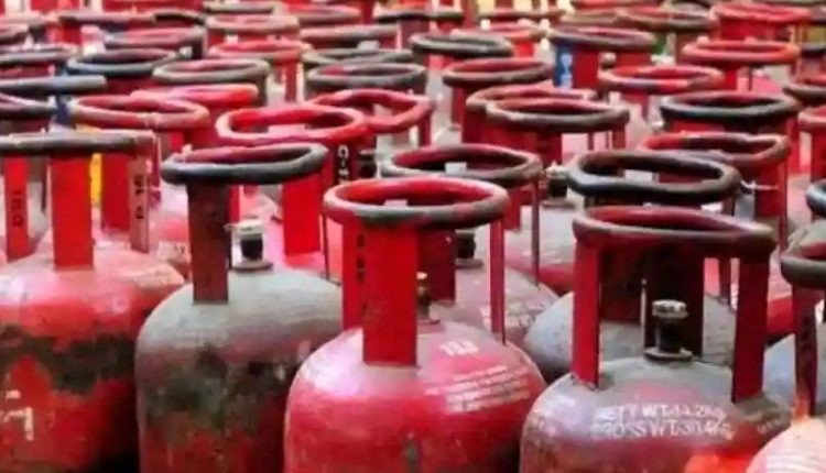 Mass Layoffs, Inflation: Financially How Was The Year 2022 ?