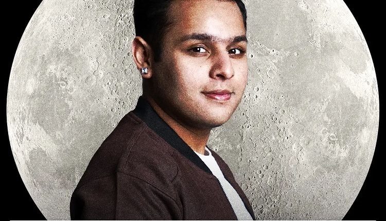 Indian TV Actor Dev Joshi Joins Japanese Billionaire's Crew For SpaceX Moon Trip