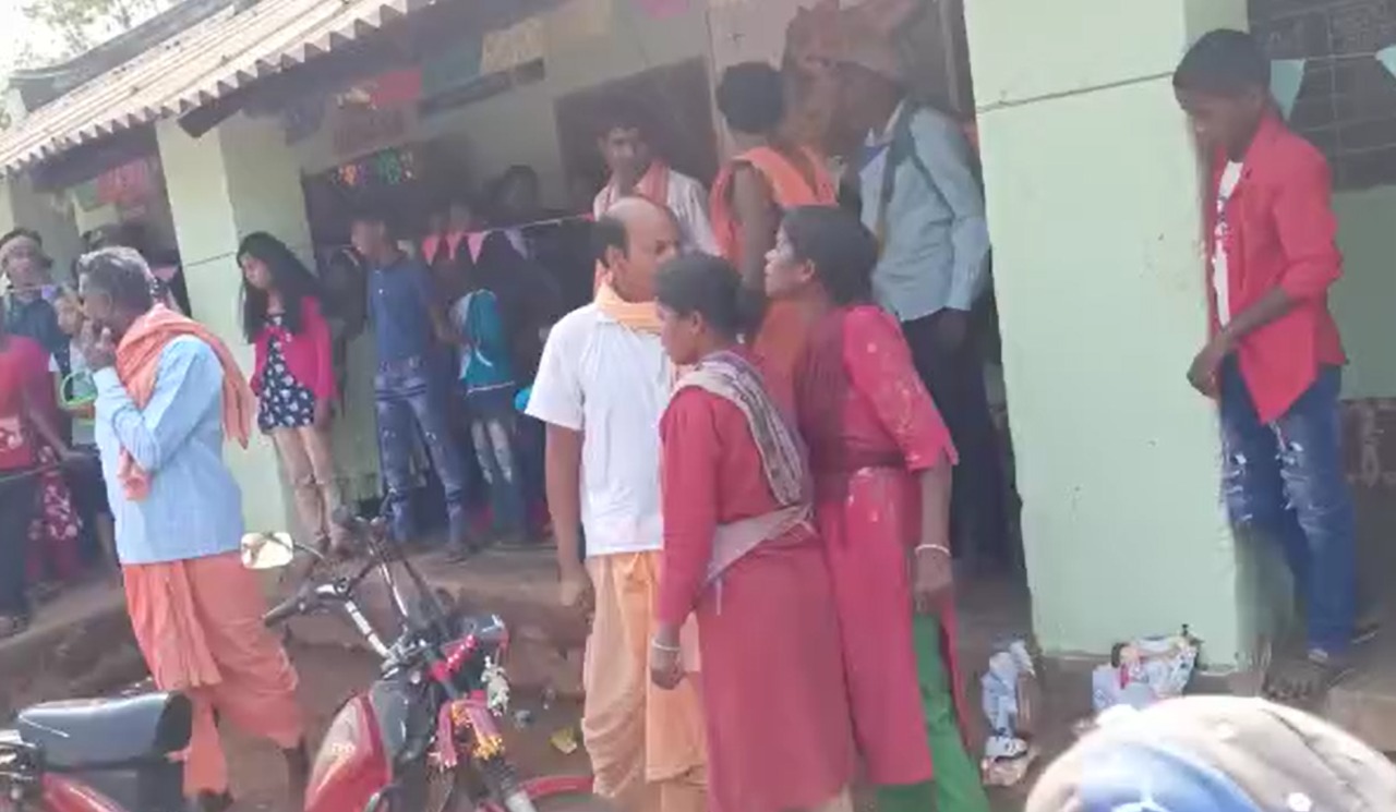 Goddess Saraswati Idol Smashed By 2 Sisters During Celebrations At School In Kamakhyanagar