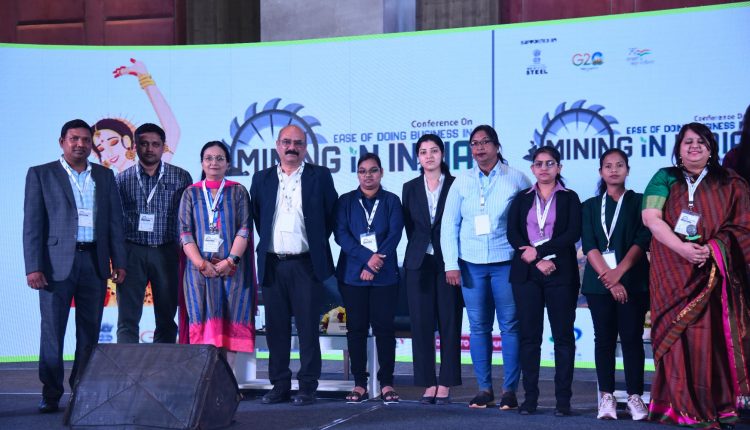 Mining industry stalwarts come together to discuss issues and challenges