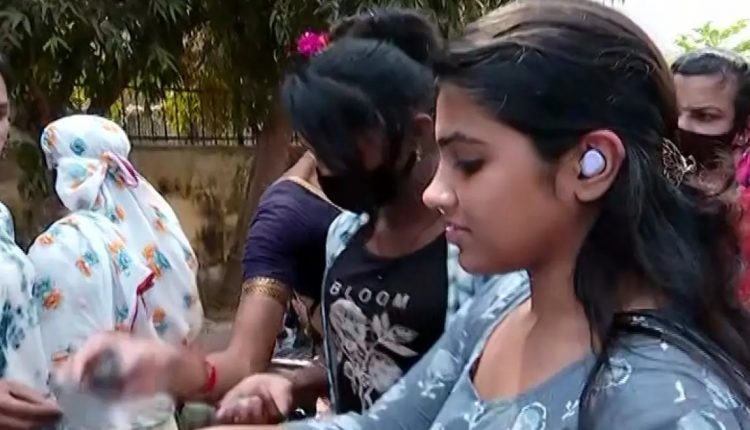 Odisha BJP Leader Jayanarayan Mishra’s Daughter Quells ‘Kinnars’ Protest With Sweets