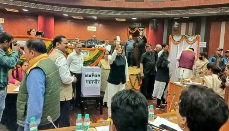 Shelly Oberoi Of AAP Is New Mayor Of Delhi