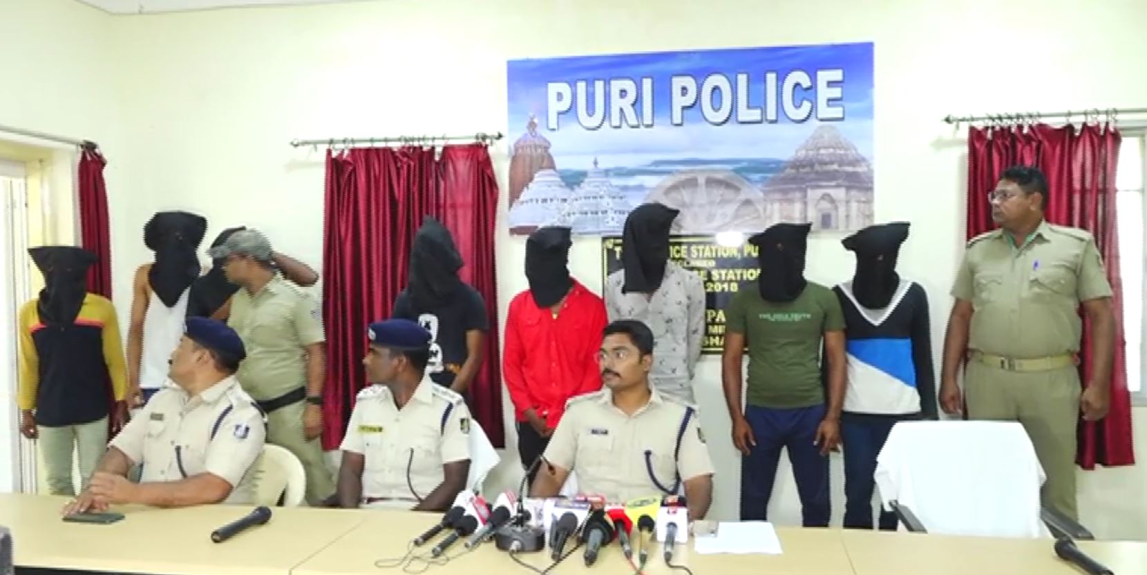 12 Arrested For Robbery & Extortion In Odisha’s Puri