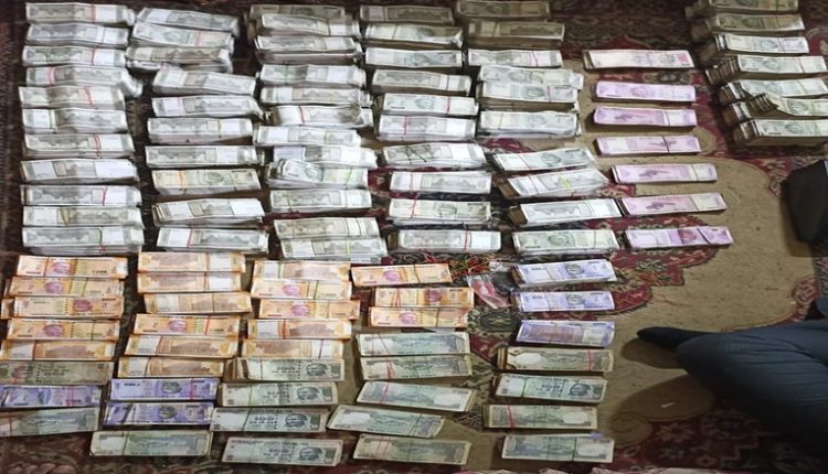 Rs 1 Crore In Cash Found During Odisha Vigilance Raid On Additional Director