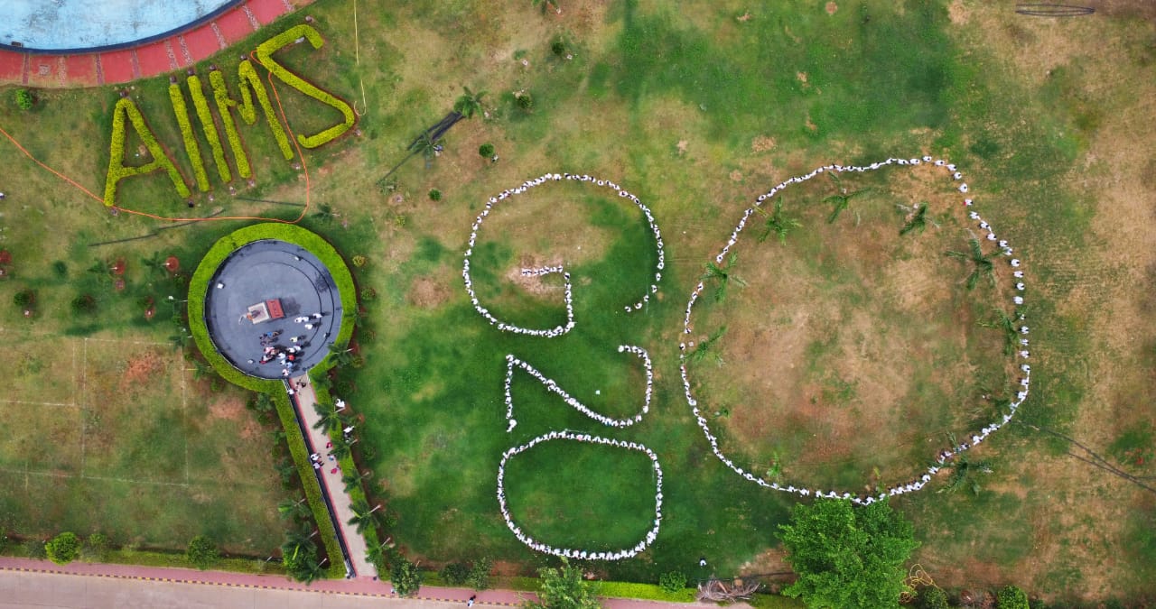 Girl Students Of AIIMS-Bhubaneswar Form Human Chain To Mark India’s G20 Presidency