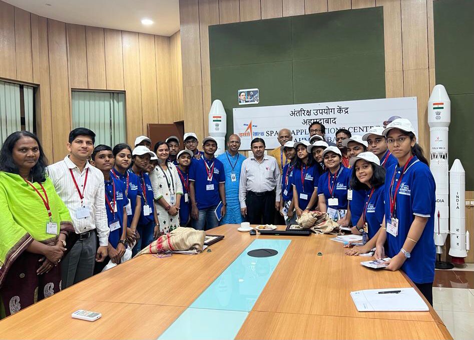 20 Winners of Tata Steel Young Astronomer Talent Search from Odisha explore the wonders of space at ISRO Ahmedabad