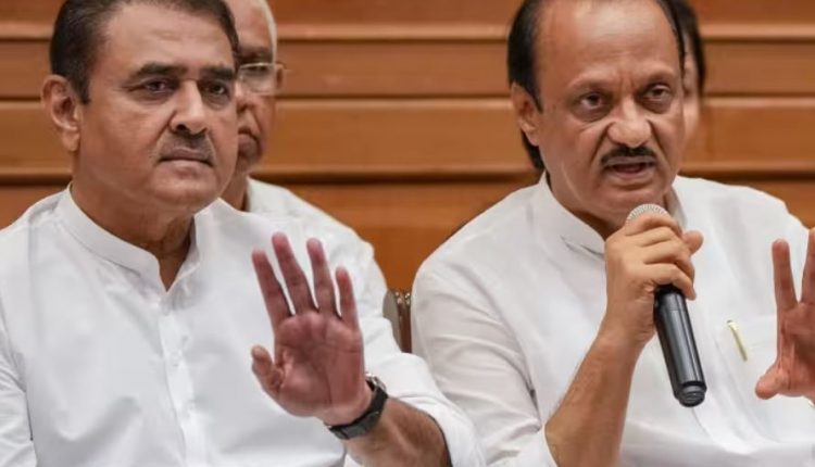 Maharashtra Politics Ajit Pawar WIth Others Meets NCP Chief Sharad Pawar