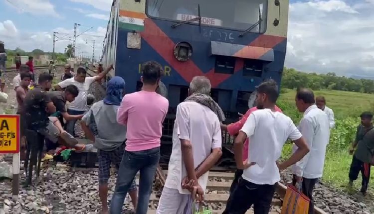Major Train Accident Avoid For Loco Pilot In Balasore News
