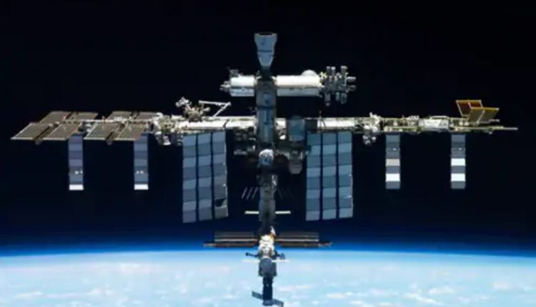 NASA Loses Contact With International Space Station After Power Outage
