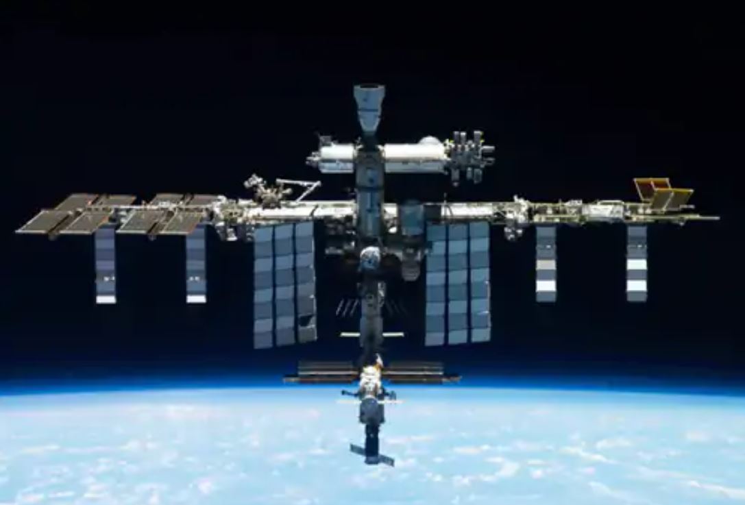 NASA Loses Contact With International Space Station After Power Outage
